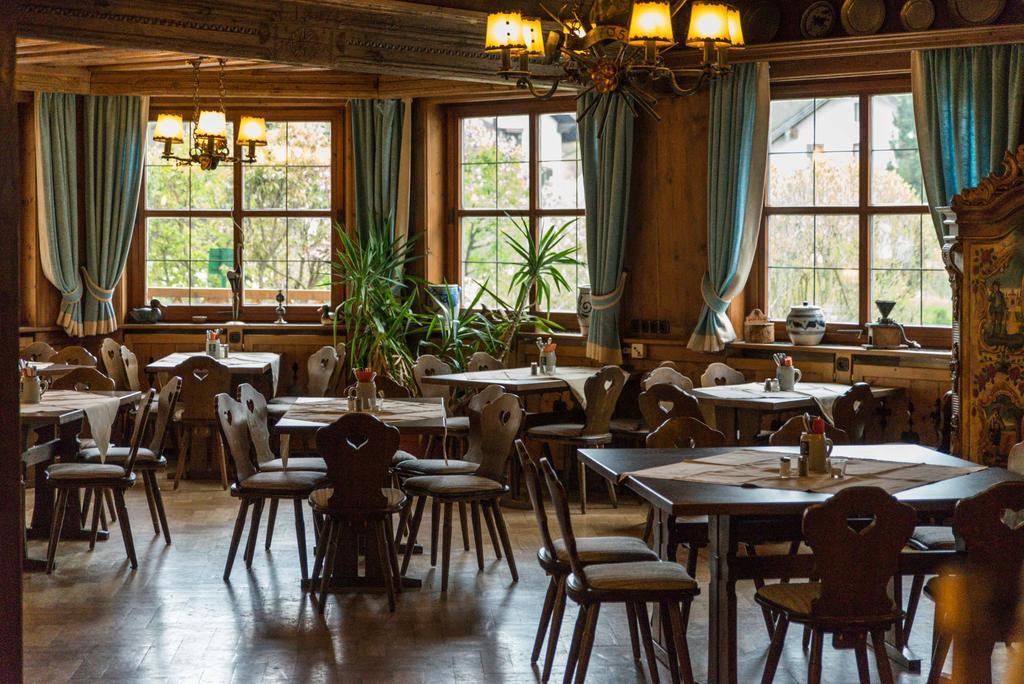 Schmied Von Kochel Hotel 2*